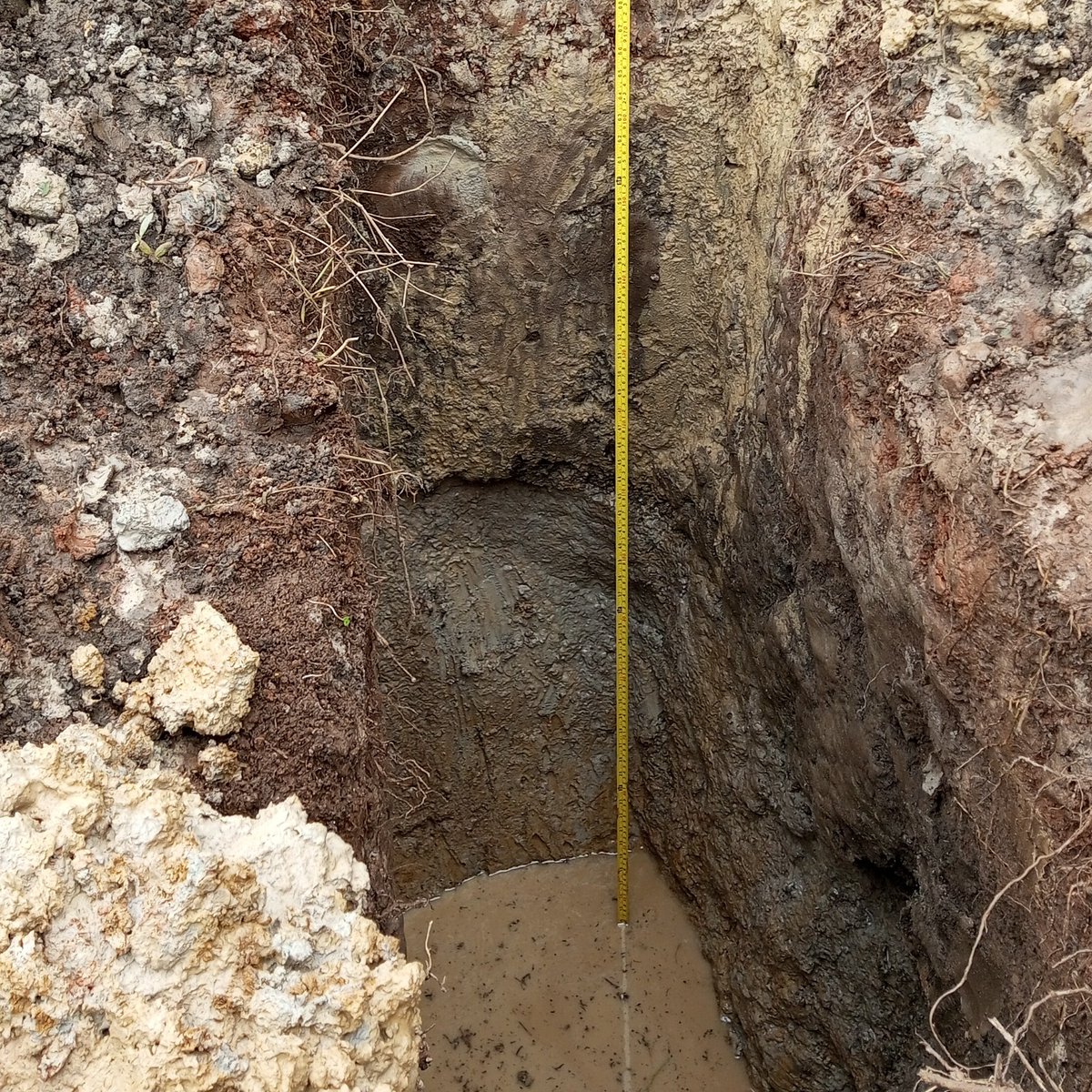 The presence of groundwater can affect the soil properties. That's why we excavate the pits, to know what's beneath! 

For geotechnical services in Uganda
0770836731
#civilengineering #construction #geotechnical #structuralengineer #drilling #geotechnics #civilengineer #geology