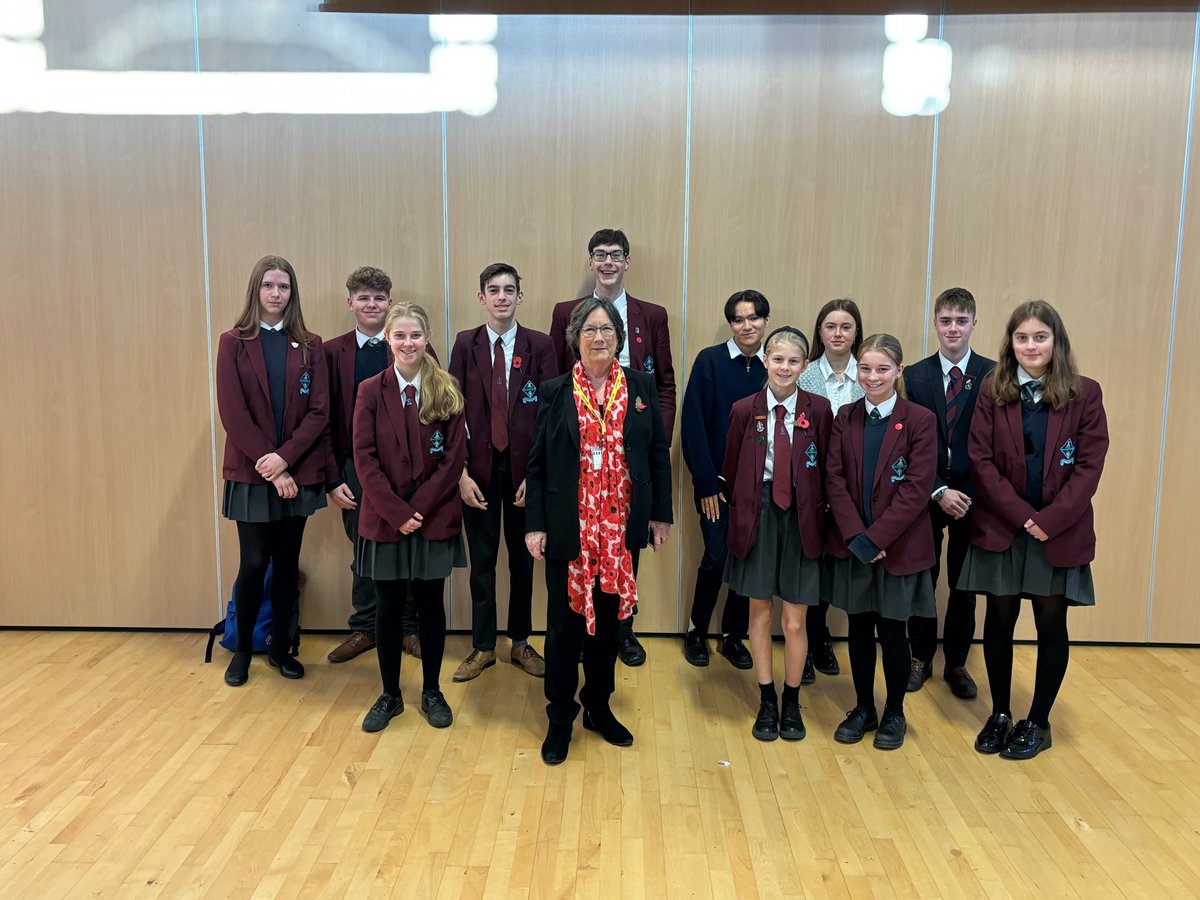 I had a fantastic visit to Ecclesbourne School as part of #UKPW. I enjoyed answering the pupils’ various questions about my work as an MP. The school will always be special to me as I only became involved in Politics through my campaign to save its 6th form all those years ago.