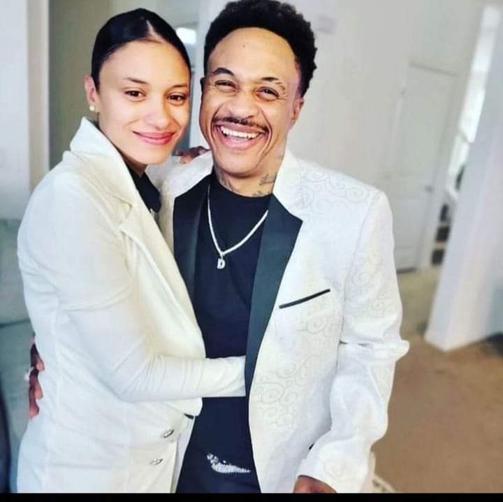 Orlando Brown with his wife. Bro look healthier than he's looked in awhile. Love it!! 💯