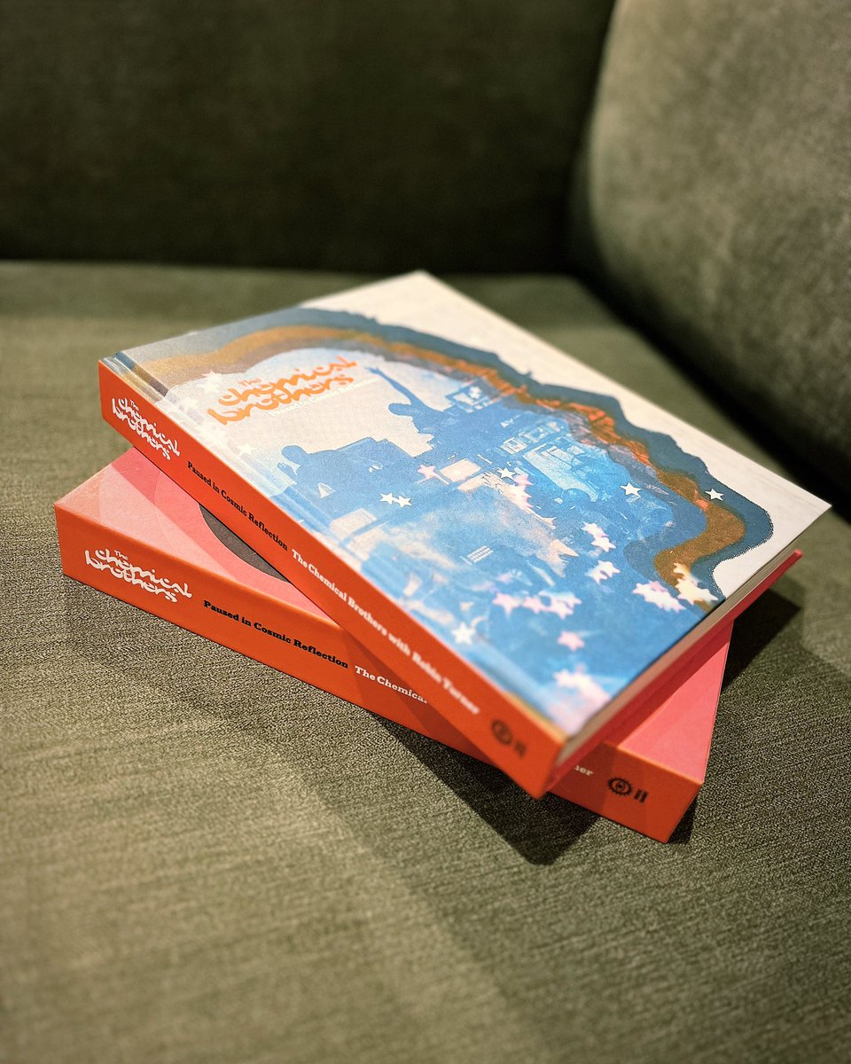 SeanySL83's tweet image. The publication I’ve been waiting half my life for 🙌🏽 💫 

#PausedInCosmicReflection

@ChemBros