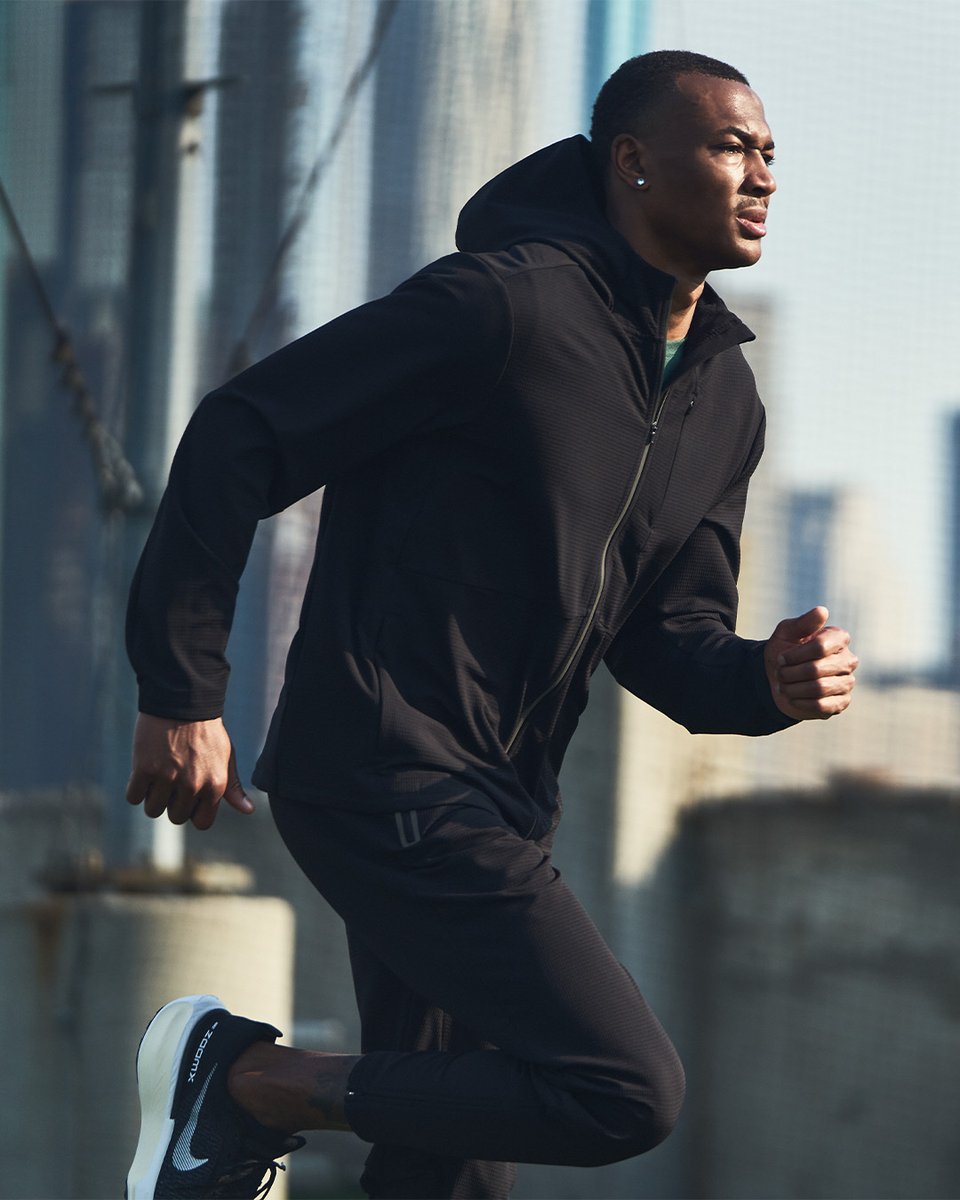 VRSTbrand's tweet photo. Fits approved by @devonta_smith6. https://t.co/iVdElOUSZp