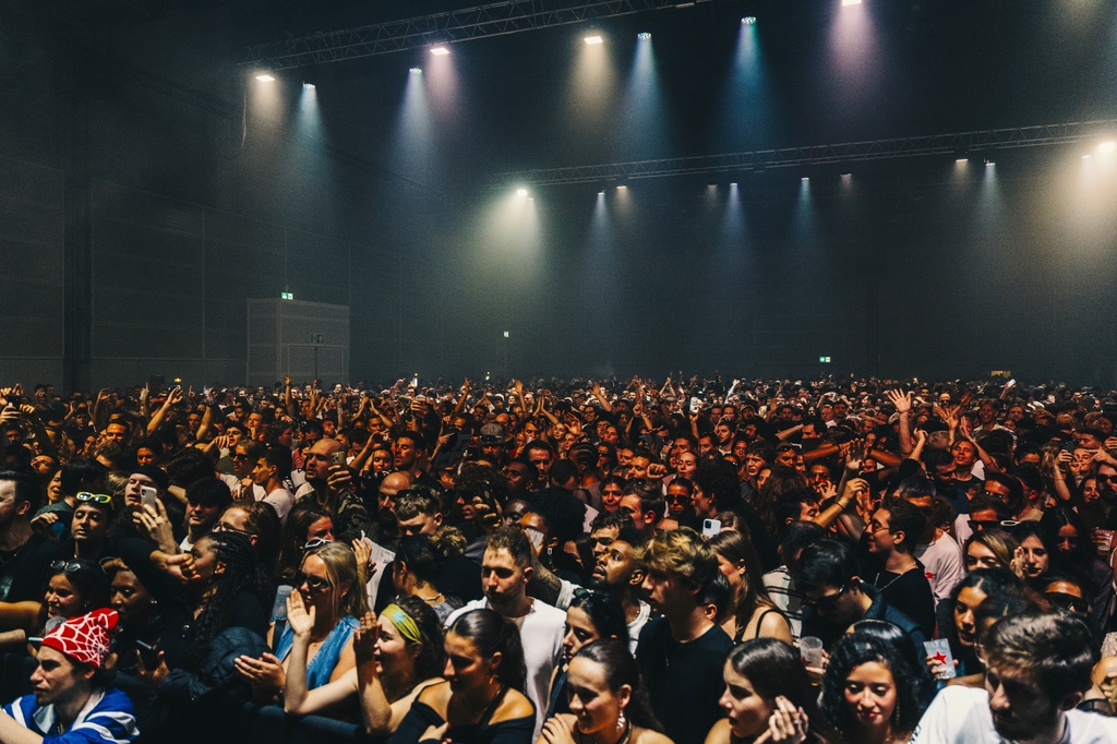 BOILER ROOM tweet media