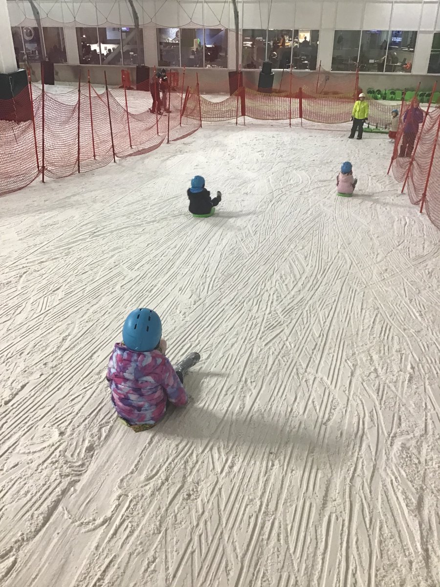 LoddingtonCEPri's tweet photo. The first trip to the Snowzone for KS1 was a great success! The children have enjoyed a day of tobogganing and taking part in a snowy obstacle course before settling down to a cosy hot chocolate and cookies. What a wonderful day! :) https://t.co/qdH12pOPUr