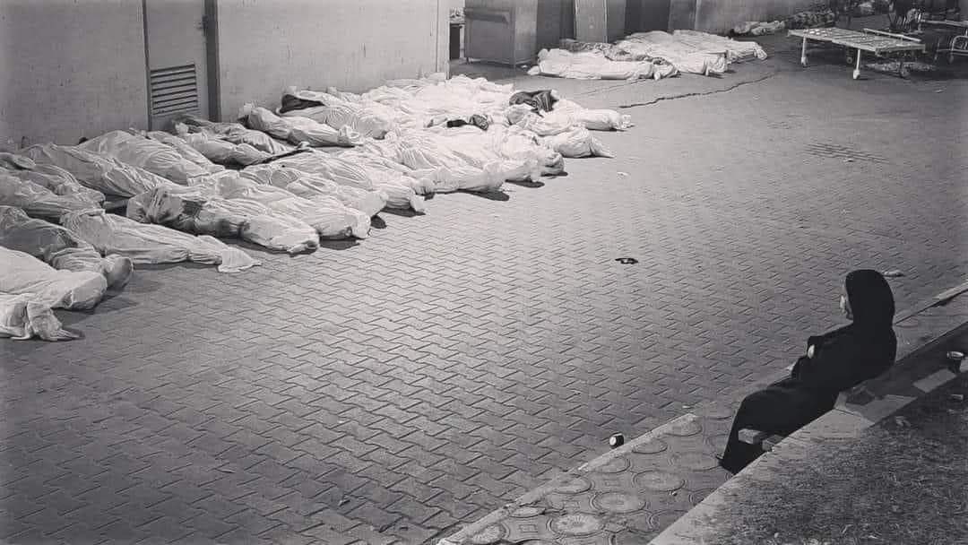 pmofa's tweet photo. She remained alone, with grief in her heart for those she lost due to the brutal #Israeli aggression on Gaza Strip. Her words were saying, "I will stay here and wait!”

بقيت وحدها والحسرة تعتصر قلبها على من فقدتهم جراء العدوان الإسرائيلي الغاشم على قطاع غزة، ولسان حالها يقول  "سأبقى هنا انتظر!"

#Gaza_under_attack
#CeasefireNow
#Palestine
#Israeliwarcrimes