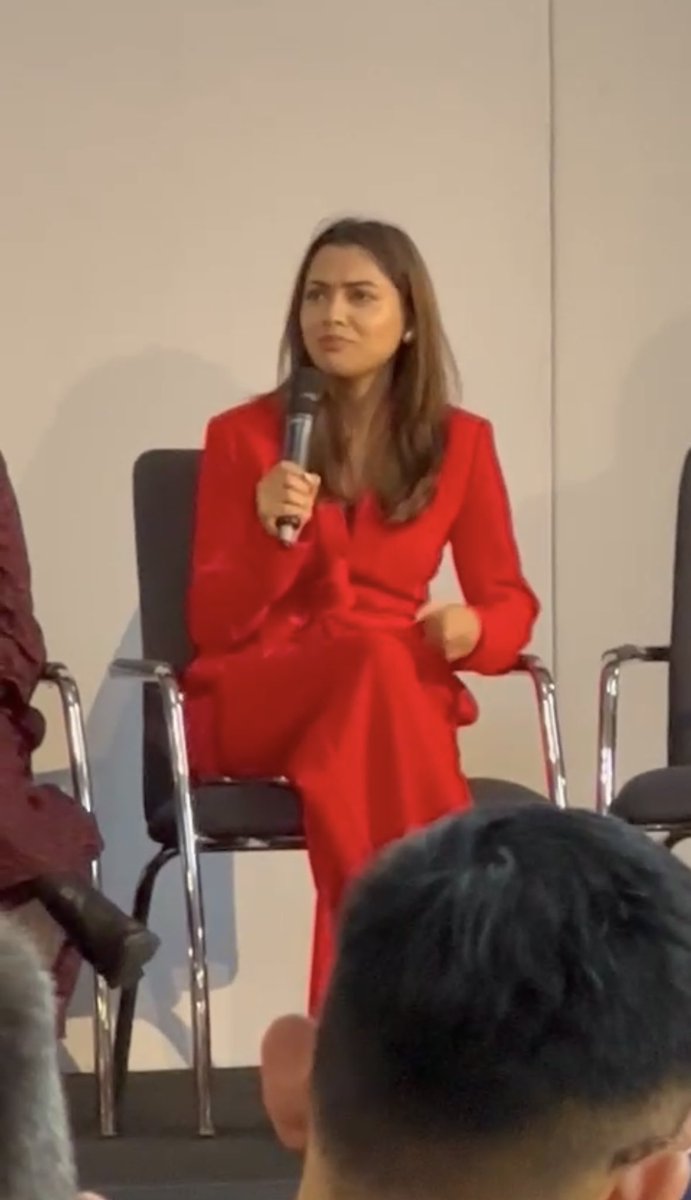 Alisha Arora (@alishaarora_) on Twitter photo This week I had the honour of being in London, England to speak at <a href="/turinginst/">The Alan Turing Institute</a> AI governance event for AI and Children. I spoke as UNICEF’s youth ambassador discussing the importance of digital literacy and protecting young people’s privacy. This week I had the honour of being in London, England to speak at <a href="/turinginst/">The Alan Turing Institute</a> AI governance event for AI and Children. I spoke as UNICEF’s youth ambassador discussing the importance of digital literacy and protecting young people’s privacy.