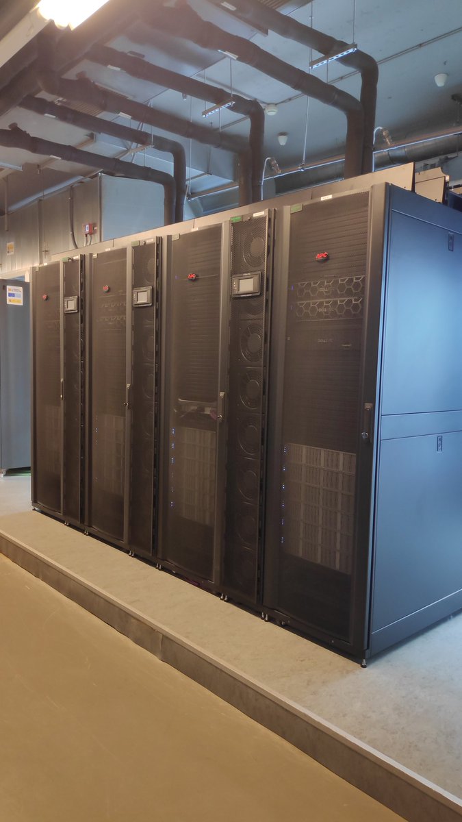 Hola mundo! #agustina #caesaraugustaIV #HPC <a href="/bifi_unizar/">BIFI Instituto - Unizar</a> <a href="/RES_HPC/">RES</a>