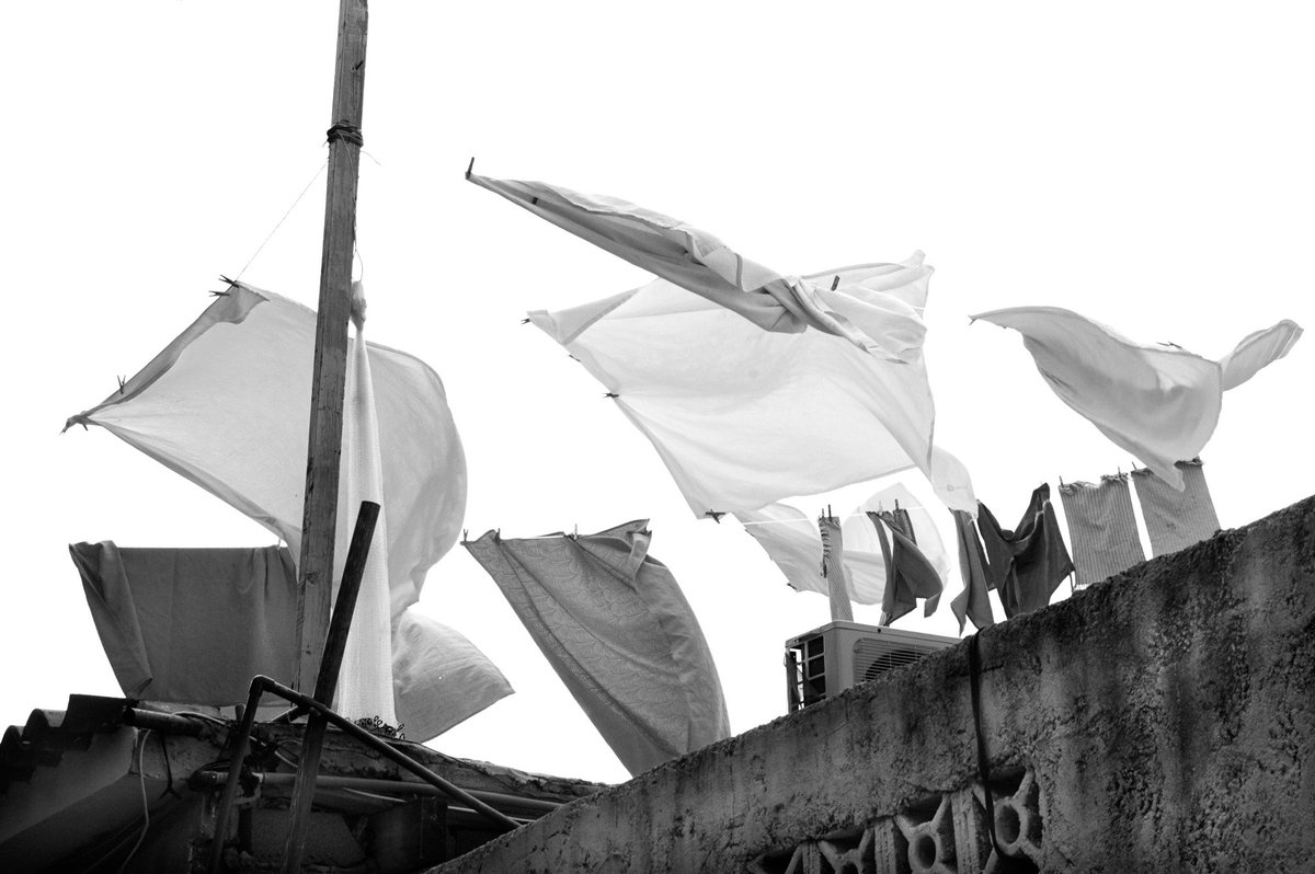 Las banderas de mi casa, son la ropa tendida… 
#extremoduro  #blackandwhitephotography #traveldiary #josegirl