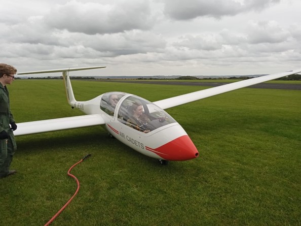 Four of our #CCF contingent got their heart rates soaring when they enjoyed an exhilarating day of gliding. 

See what they got 🆙 to here: heathrow-utc.org/blog/utc-heath…

#CombinedCadetForce #gliding #studentenrichment