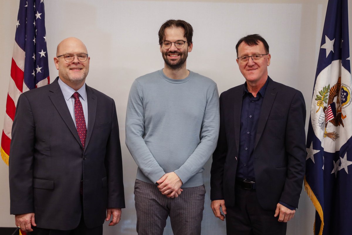 Pleasure to welcome American conductor Gregory Charette to the Embassy today during his visit to Kosovo. His innovative collaboration with the Kosovo Philharmonic is creating wonderful music. If you are in Pristina this Friday, I encourage you to experience his artistry and that