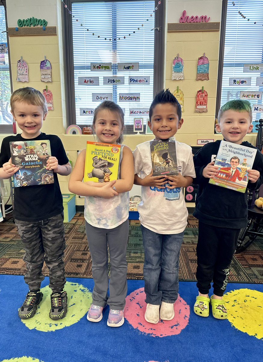 These 4 little leopards were rewarded for showing their ROAR with a shoutout on the announcements and a trip to our Book Vending Machine!!! Great job guys!! 💙🐆#PBIS #LeopardTickets #OneLinden