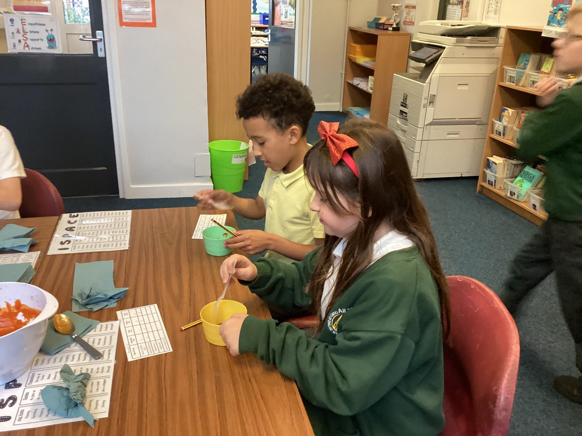 allsaintsfed's tweet photo. In preparation for our own soup making on Friday, Team Cockroft (5H) have been tasting soups which are already on the market. 🥣 #ASFDT https://t.co/KHHxbXLs1x