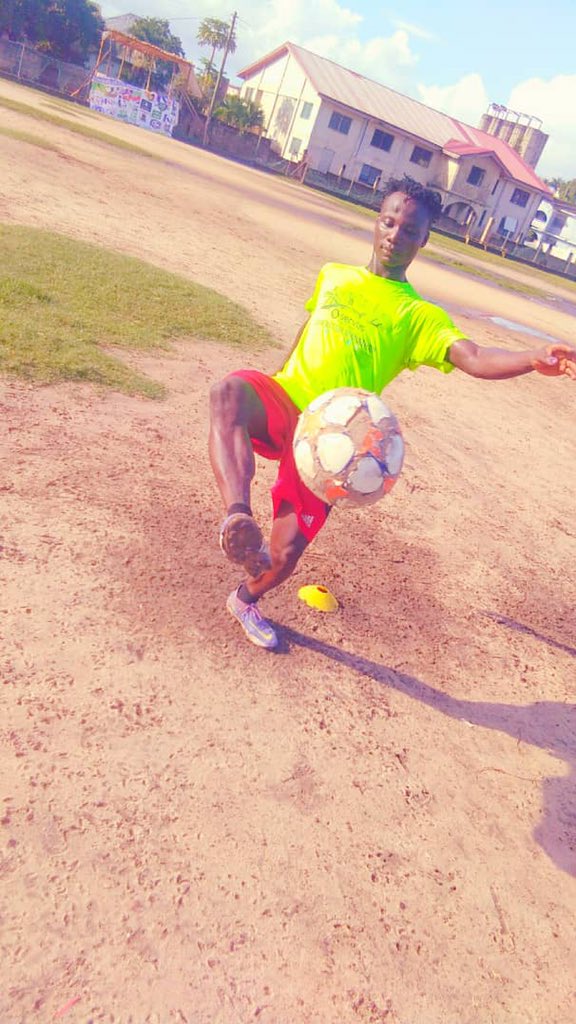 ajaxfcgh's tweet photo. https://t.co/dZXYHAl6O2