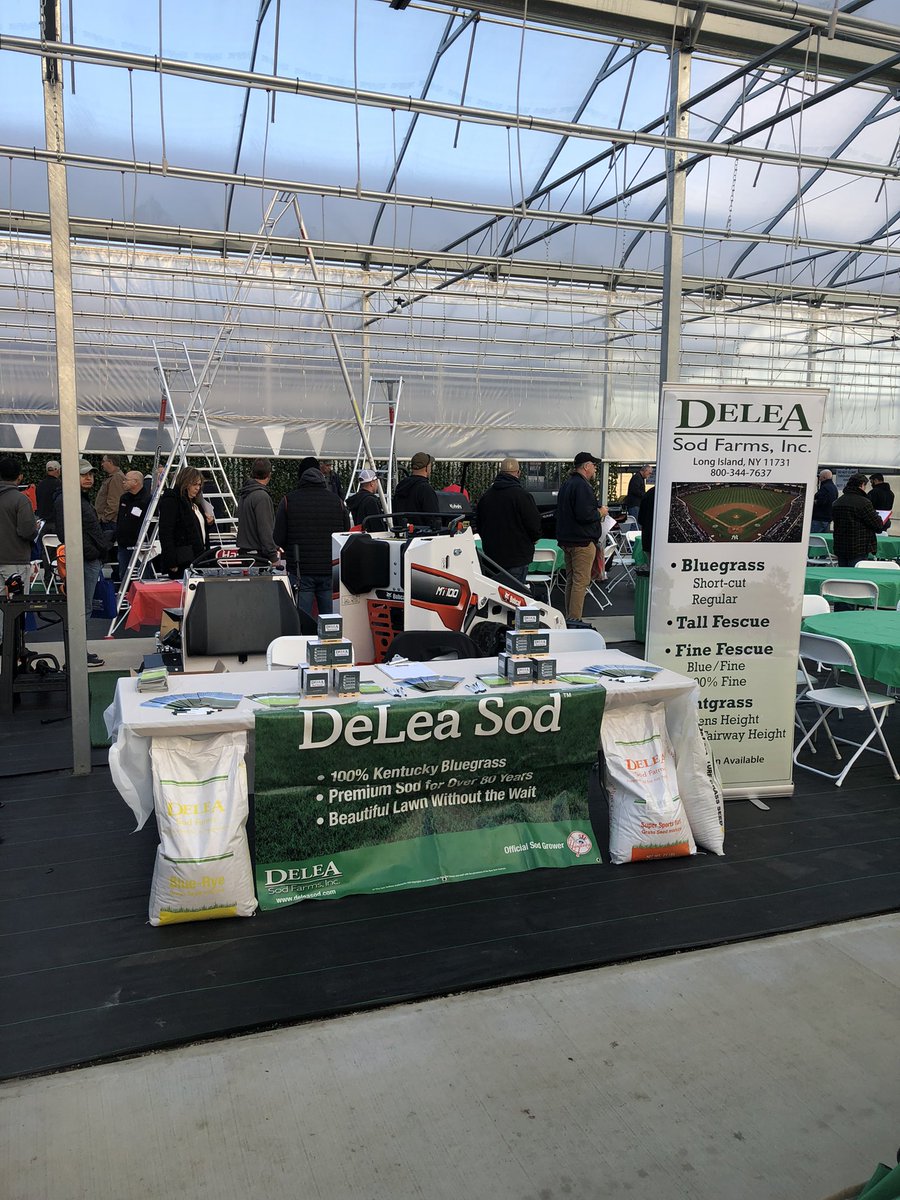 DeLeaSodFarms's tweet photo. Stop at our table and say hello!! LCALI Trade Show!! Emma’s Garden Growers. #delea #sod #tradeshow https://t.co/ZWsBlkG3zC