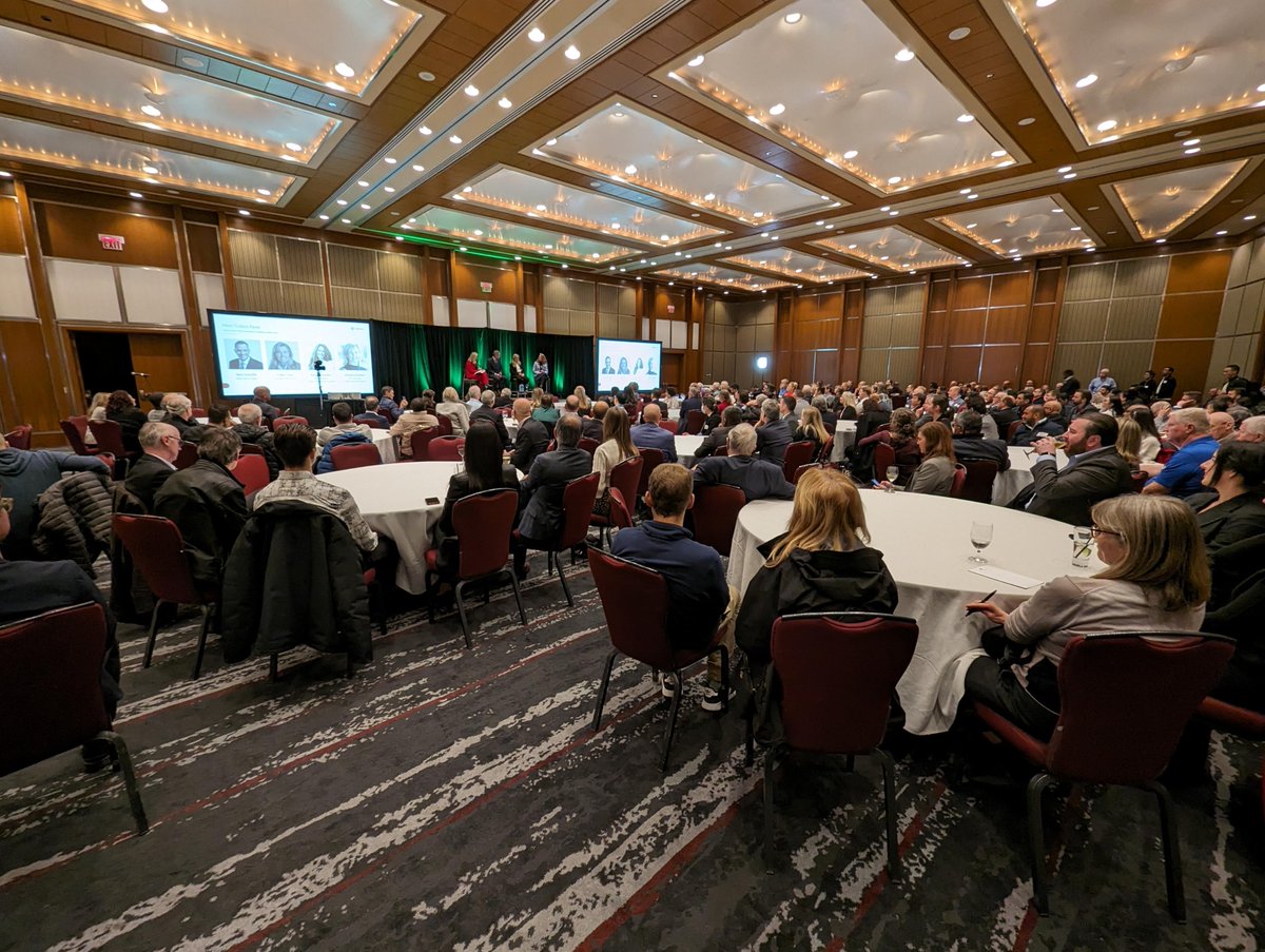 Last night, we had the pleasure of welcoming Mayor <a href="/_MarkSutcliffe/">Mark Sutcliffe</a>, <a href="/KanataNorth/">Kanata North 🦋 @kanatanorth.bsky.social</a> Councillor Cathy Curry and Interim President of the <a href="/KanataNorthBA/">Kanata North BA</a>, <a href="/amandagordon001/">Amanda Gordon</a> to our SOLD OUT #TechTuesday event <a href="/BrookstreetOtt/">Brookstreet Hotel</a>.

We'll share a recording once available.

#kanatanorth #tech