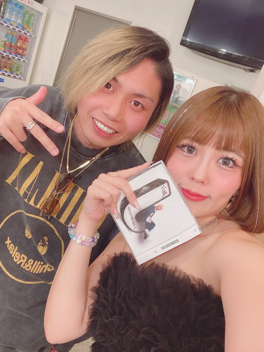 lovekuma12's tweet photo. #グラエポ SEITAN DAY4🎂
やすひろくんバースデーイベ
ありがとうございました!!!!🥹💖

がちで大好きなエモメンツメンバーだらけで楽屋まじ高校の休み時間やし🏫🤣爆笑

やすひろくんこんな最高な日に呼んでくれてありがとうございましたあ❣️

ぴかりな早かったのに見てくれた方もありがとうね🥲💞 https://t.co/kl2Cb7jrdY