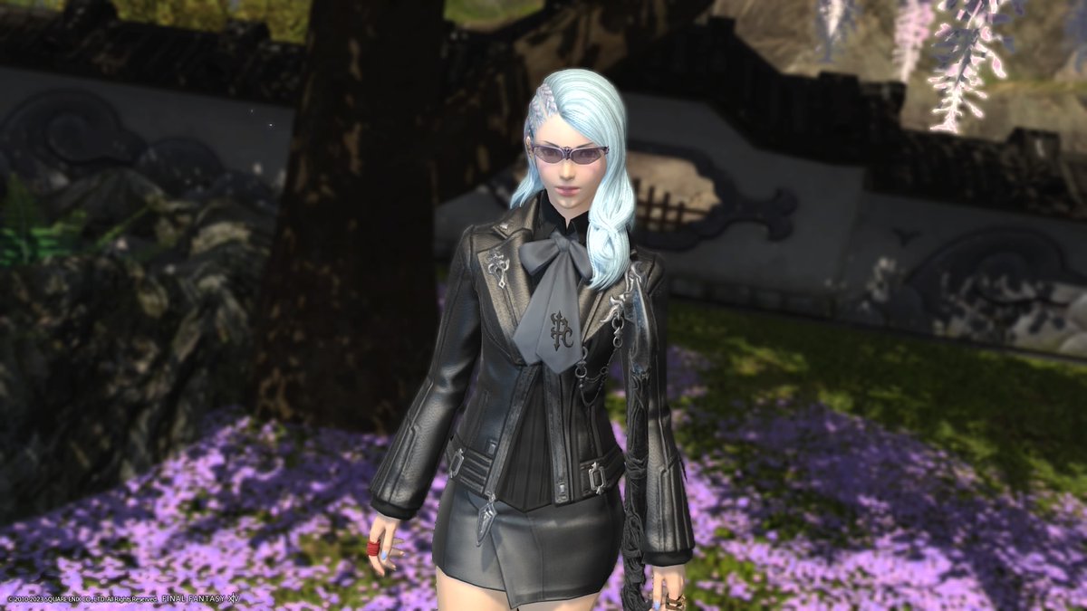 LuneigeFF14's tweet photo. #FF14　#アロアロ島　#サイドコーンロウ　#月の夜会
アロアロ島で貰えるアイテムと交換できる髪型。サイドコーンロウ！！
編み込みとウェーブがどちらも手に入るお得な髪型！！
カッコかわいいですね！！ https://t.co/3Pqnr87Jdh