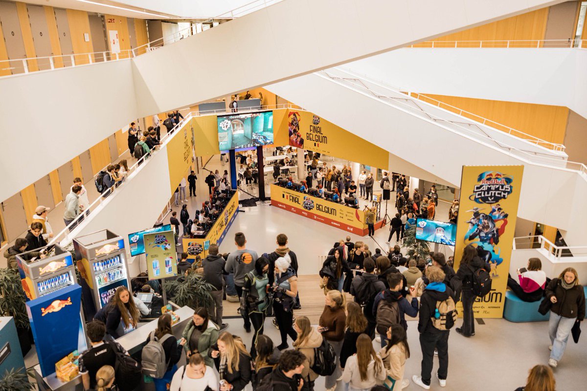 Thank you to everyone who attended the national finals of #RedBullCampusClutch ⚡️and massive shoutout to <a href="/howest/">Howest</a>!

Amazing vibes and energy 💪 and of course, amazing games! 😎

#givesyouwings