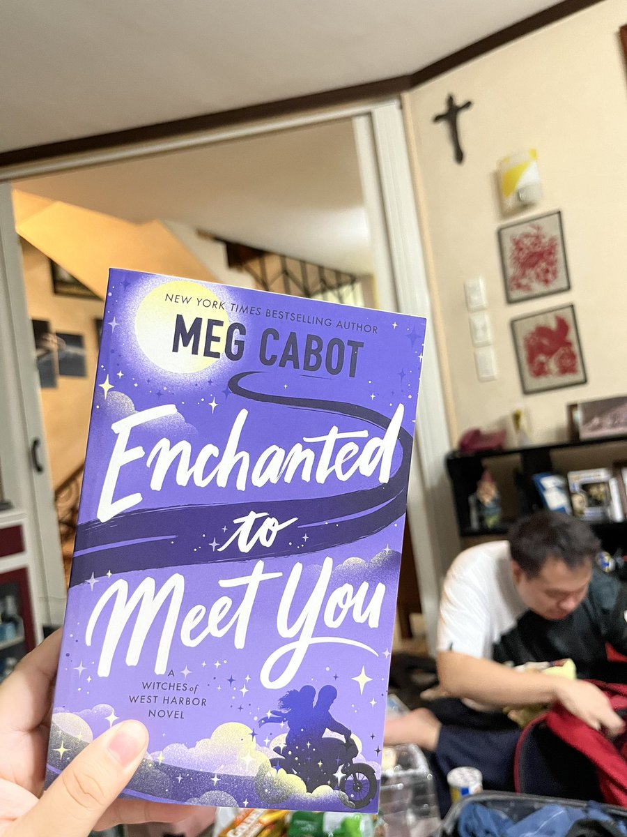 My parents and brother went to Singapore and the only thing I asked for was @megcabot 's new book since it's not available here in the PH. YAYYYYYYYY!! So excited to read it!! Thank you fam!