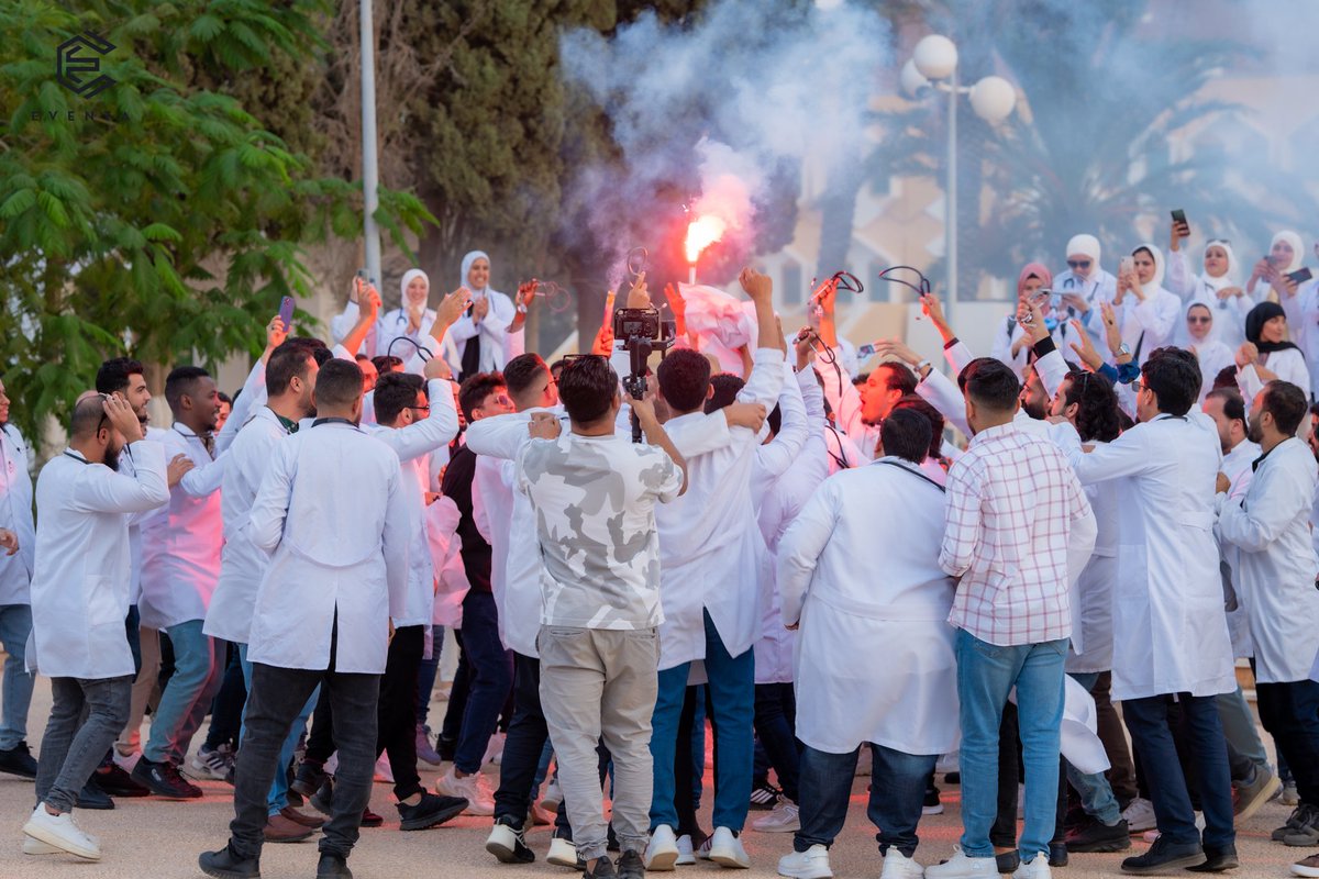 جاتك الهرجة يالي ترجئ 🔥
المكان / جامعة العرب الطبية 📍
  التاريخ / السبت 18\11\2023 ف  🗓
الحدث / الحفل الأضخم والأكبر للدفعة 45 . . .
#الدفعة_45_طب_بشري_بنغازي 
#EventaBatch45