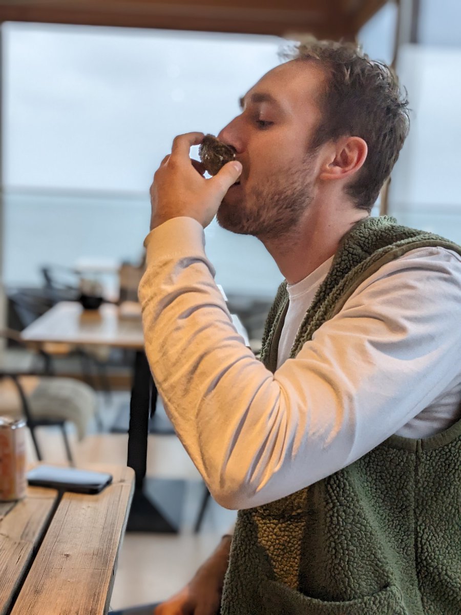 marinebio_zoe's tweet photo. Second stop was @Oesterij to hear about the oyster industry, how they grow their oysters and to try oysters for ourselves! @EricHarrisScot1 @NORA_Europe #NORA5 https://t.co/2BcseCNpSo