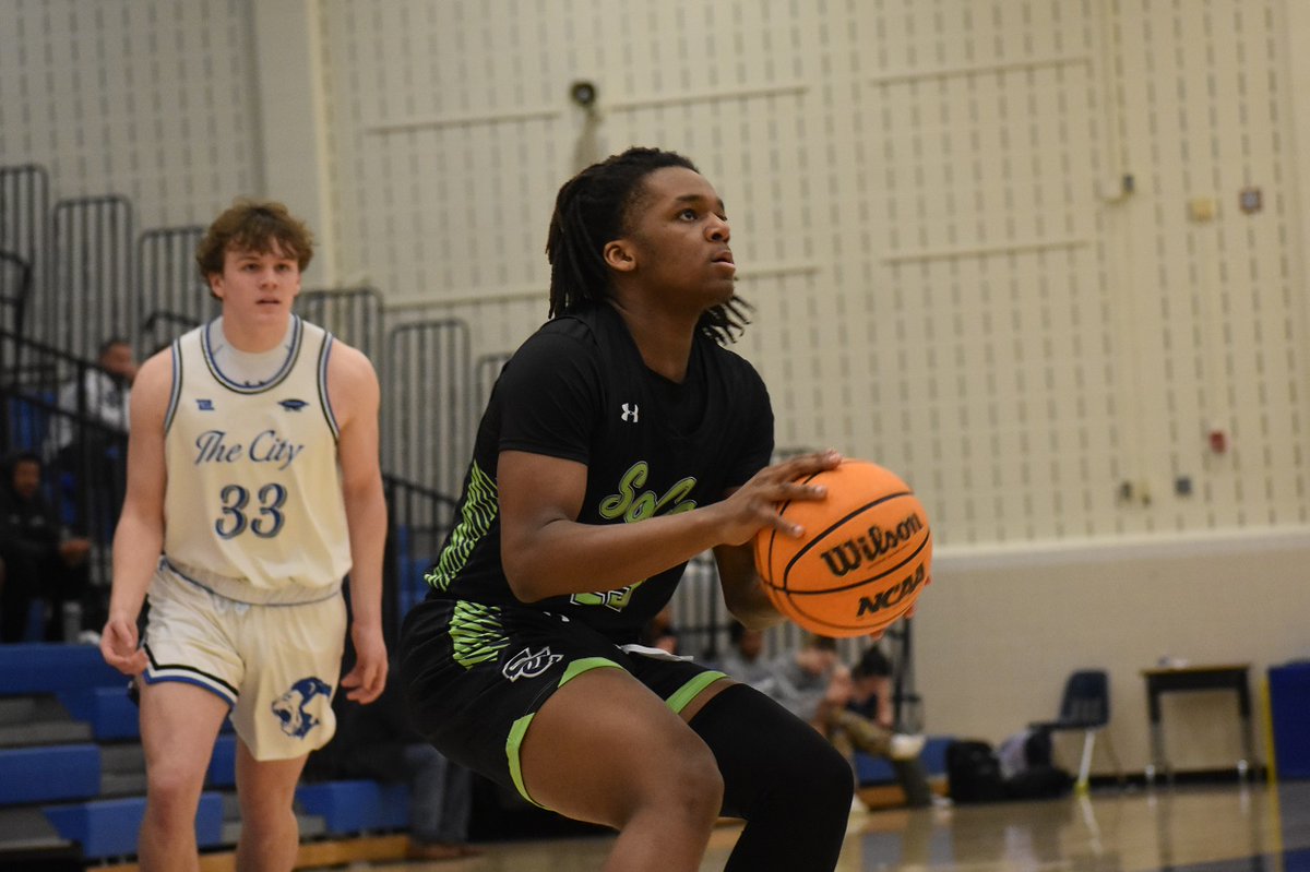 novahoopsCom's tweet photo. Patriot District Boys Preview: In what we view as Virginia's strongest district top-to-bottom, West Po goes for a tourney 3-peat against a powerful field. It wouldn't shock us if a 5th place finisher in this district advances to states. Our preview, here: https://t.co/9YIyqhQirD https://t.co/eNj0mPkyHU