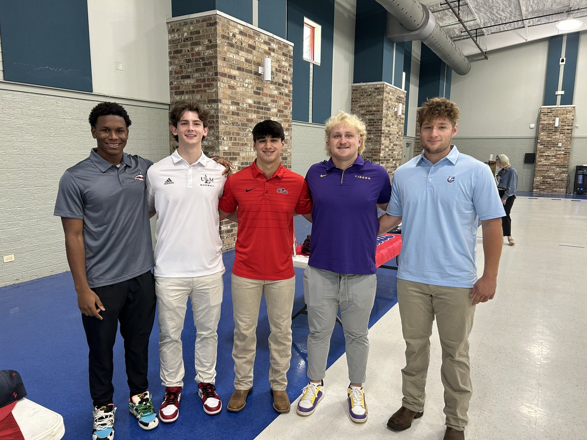 JakeMartinOC's tweet photo. West Monroe baseball has 5 D1 signees today. Isaiah Shivers (ULM), Brennan Eager (ULM), Hayden Federico (Ole Miss), John Pearson (LSU) and Trey Hawsey (LA Tech). @RebelBaseball1 https://t.co/uNbCWjTYyY