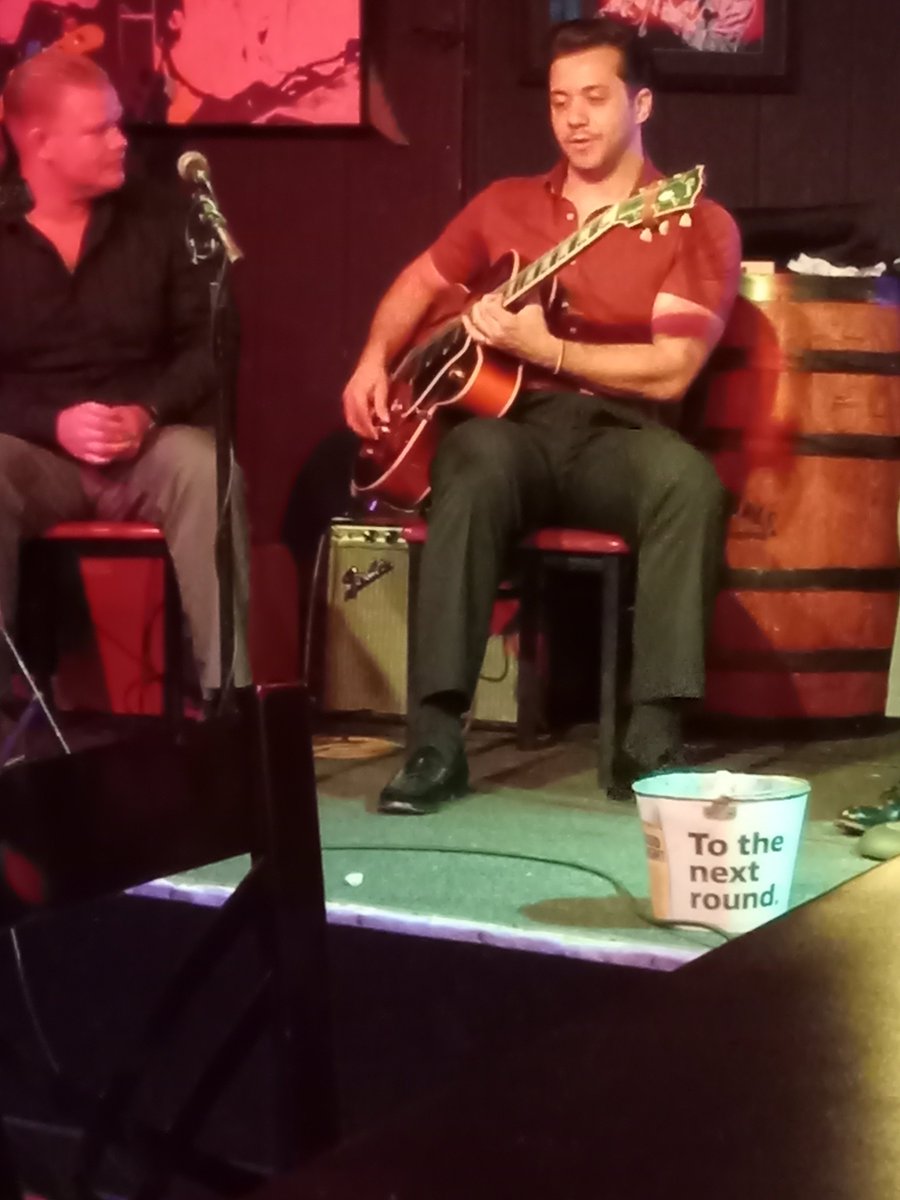 StefaniMarieK's tweet image. Dinner, music and new friends made for a fantastic night. #Memphis #chiliheadfun #bbkings #bealeStreet