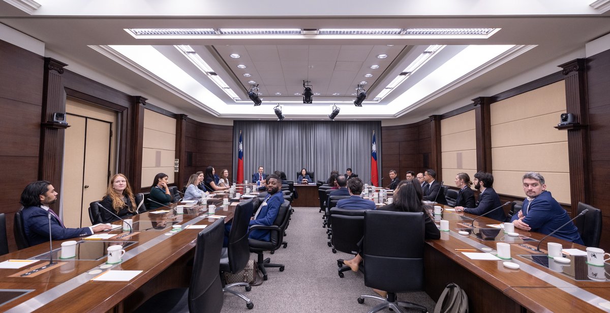 AtlanticCouncil's tweet photo. Our 2023 @ACMillenniumLP fellows were delighted to meet President @iingwen—a defining moment in their Taiwan study tour. https://t.co/pyAaEIw1Np
