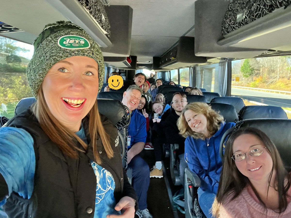 The Adventure Begins! Our 6th grades are on their way to <a href="/frostvalley/">Frost Valley YMCA</a> for a few fun filled days of hiking, team building, environmental learning and nature! <a href="/LomsPrincipal/">LOMS Principal</a>