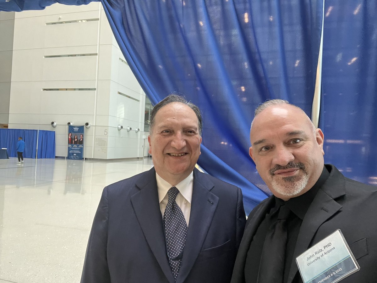 With Dr. Robert Valdez, Director of @AHRQNews at this week’s USPSTF meetings. Thanks to all who volunteer their service to improve our nation’s health. @APADivision38 @AcadBehavMedRes @APA @FABBS @BehavioralMed @UAZHealth @UAZCancer