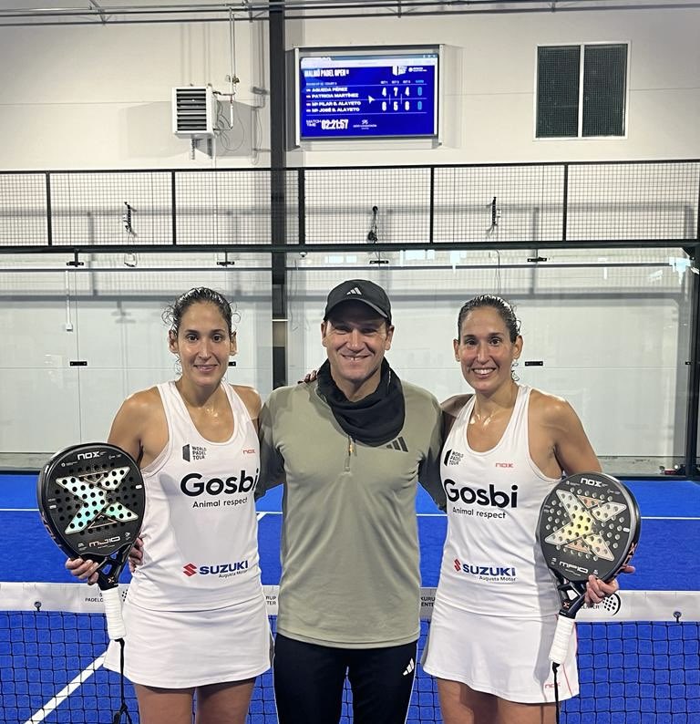 majosalayeto's tweet photo. Hoy @Sebanerone se tuvo que emplear a fondo porque Águeda y Patri jugaron un 🥚 y nos lo pusieron muy difícil, enhorabuena por el partidazo, chicas! 👏🏼👏🏼
Mañana a por lo octavos!! 👯‍♀️🤜🏽🤛🏽 https://t.co/Prtc2yFsB6