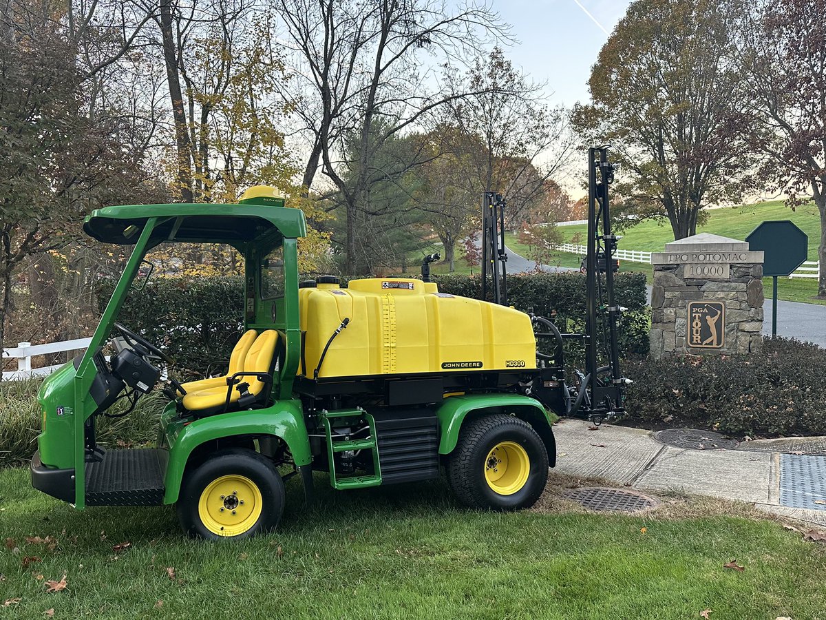 The fun continues! Today we wrap up our 2023 Service Clinics at @TPCPotomac 🛠️💪🏼⚙️ #StaySharp #NeverStopLearning 🙌🏼 Huge thanks to @TPCPotomacAGR for being amazing hosts! 💚