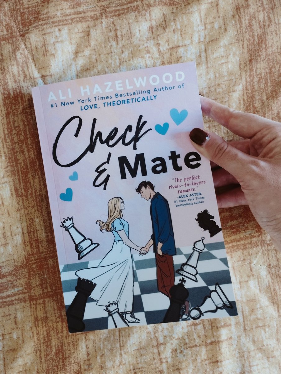 pieceofyou's tweet image. It&apos;s hereeee! ♟️🩵💙
#booktwt #checkandmate