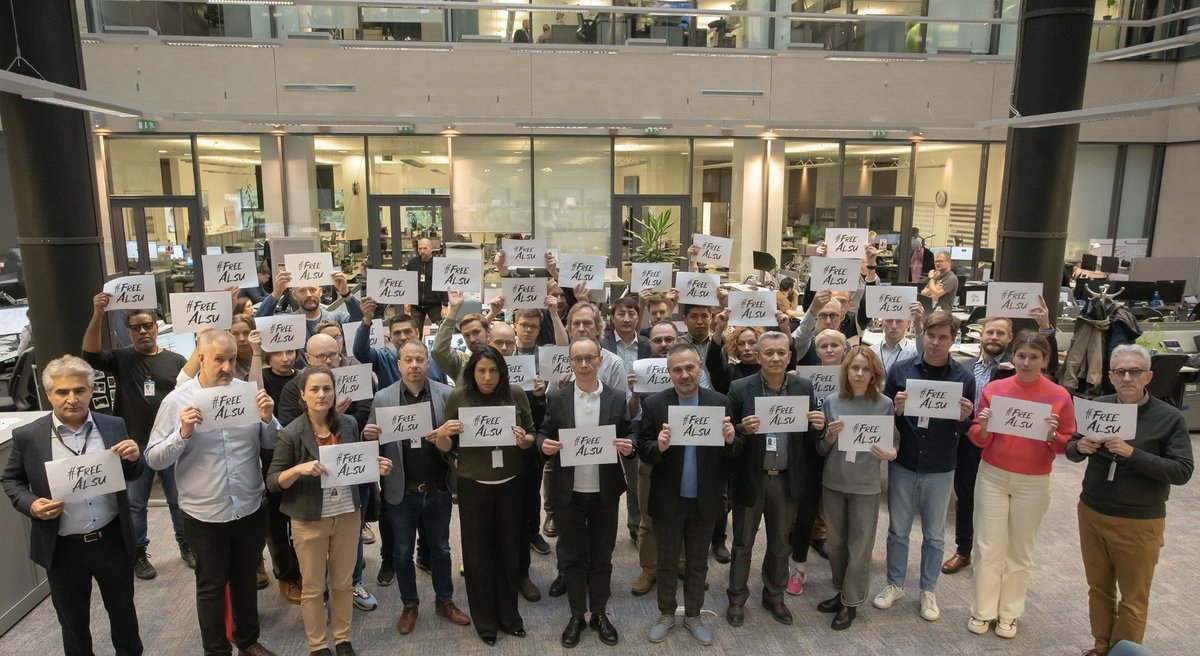 Alsu Kurmasheva, a journalist for <a href="/RFERL/">Radio Free Europe/Radio Liberty</a>  was detained by Russian authorities on October 18. On October 23, Alsu was placed in pre-trial detention until December 5. Her unjust detention must end. #FreeAlsu