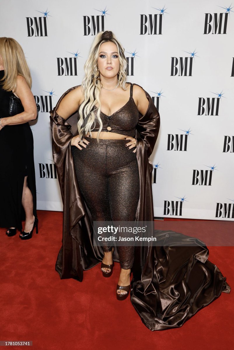 pblock_updates's tweet photo. Hey, did you see @priscillablock absolutely killing it on the @bmi Awards red carpet last night 🔥

🎥: @gettyimages https://t.co/M3s4kj9akz