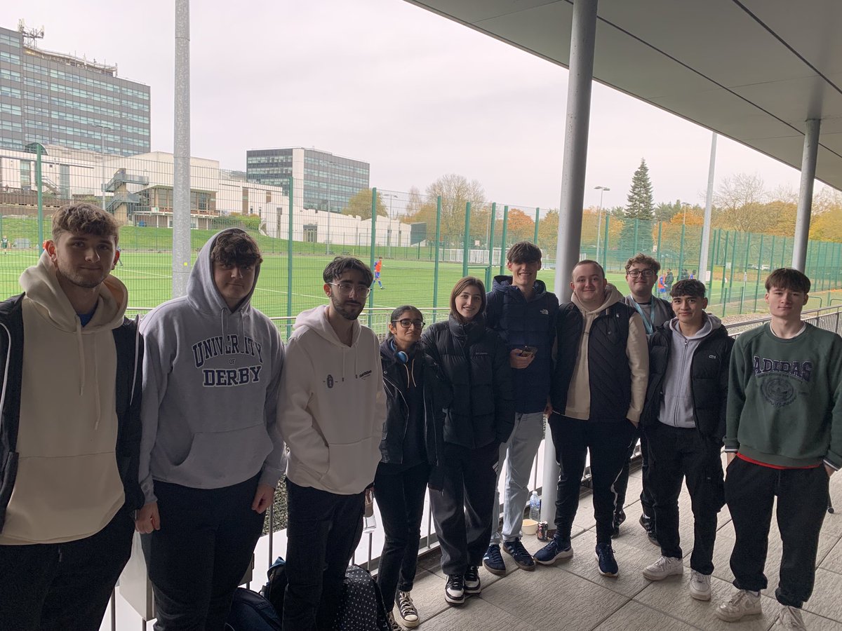 ✍️ Good turnout of our first-year students reporting for the first ⁦@BUCSsport⁩ match of the day here. @TeamDerby ⁦Men’s 2nd XI go down in a five-goal thriller to Nottingham Uni ⚽️ ⁦@UDOFootyJourno⁩