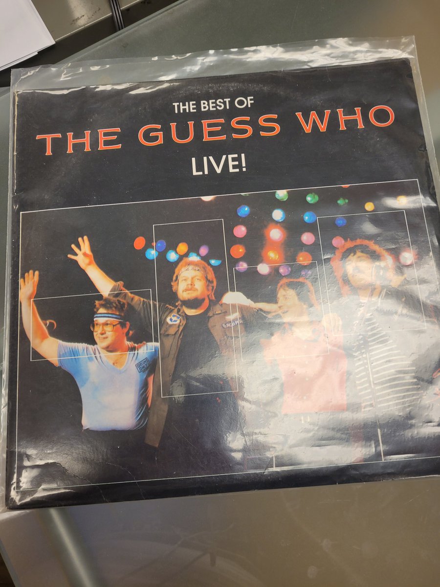 thomaspashko's tweet photo. Is it just me, or does this really look like #thetwofriends on the cover of this live Guess Who album? @blankcheckpod cc @GriffLightning @davidlsims https://t.co/gjbjR7pbd5