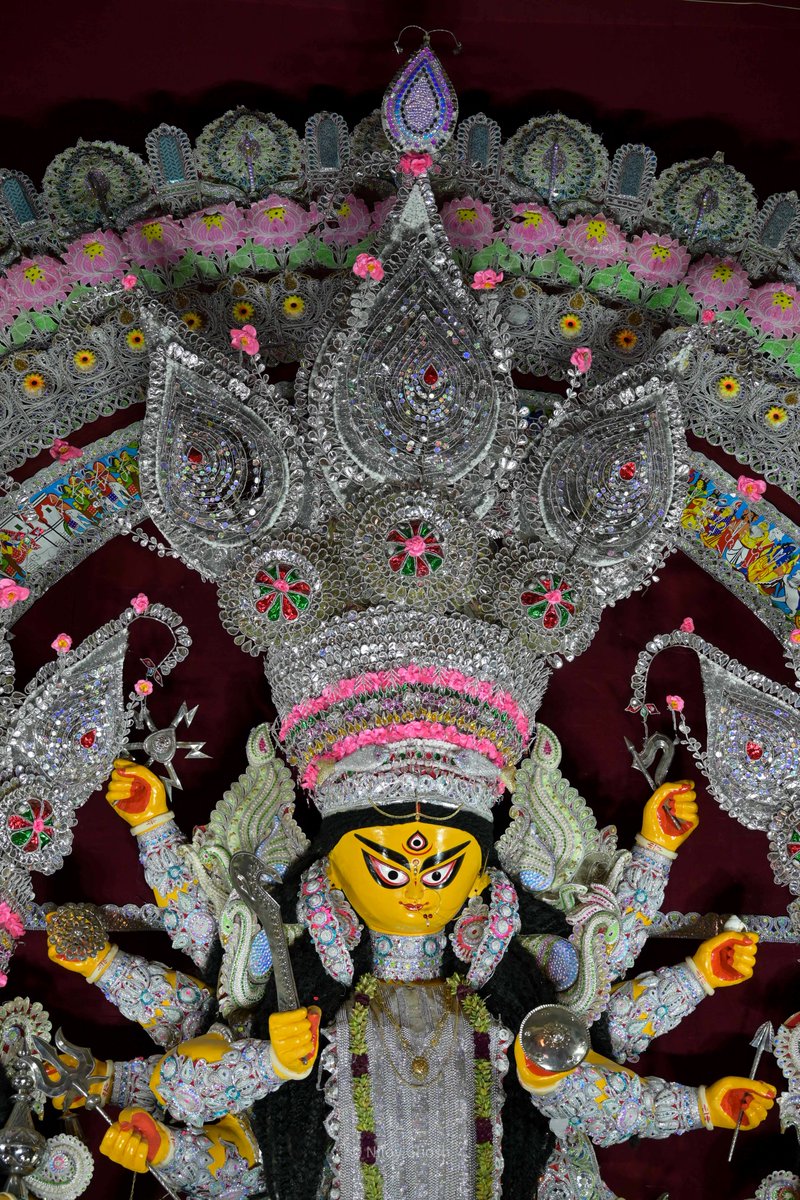 NiloyGhoshPhoto's tweet photo. Durga Puja 2023!
~
#NiloyGhoshPhotography
~
#bengal #calcutta #durga #durgamaa #durgapuja #durgapuja2023 #durgapujakolkata #durgapujo #festival #incredibleindia #kolkata #maadurga #pandal #puja #pujo #unescoworldheritage #bagbazar https://t.co/cXWLQYl0i2