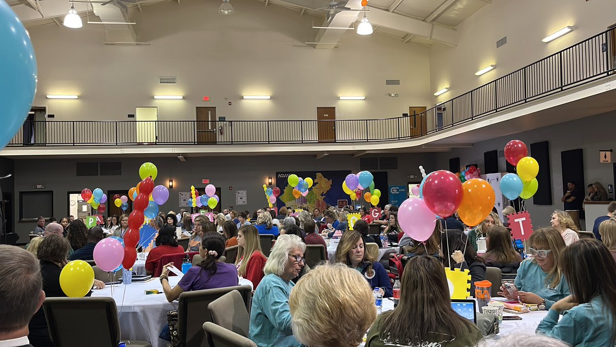 DLWeeks83's tweet photo. Glad to be with colleagues today in Cheatham County for Ed Camp.  Cheatham  @DCS_TN , Sumner @RobCoSchools , Perry Stewart. Humphreys   @MCScommunicates https://t.co/plLsrQyPzv