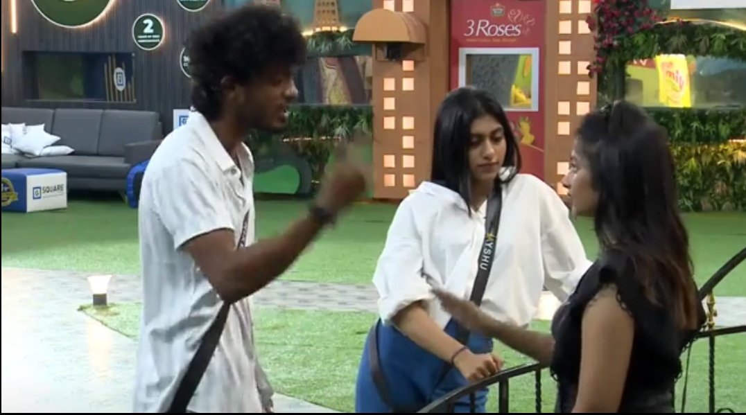 TrendingOnTami1's tweet photo. #VJArchana bby advice in #nixson , avunga ungala bad influence pantranga...be careful and thing 👍, nixon never compromise🤫, Avan mayaa va vittu kudukka mattengran😮💨,, side, la mayaa look in😡😡
Very bad capten #Maya, bad behaviour #Poornima
#BigBoss7tamil
#BiggBossTamil7 https://t.co/LncbCe1HXp