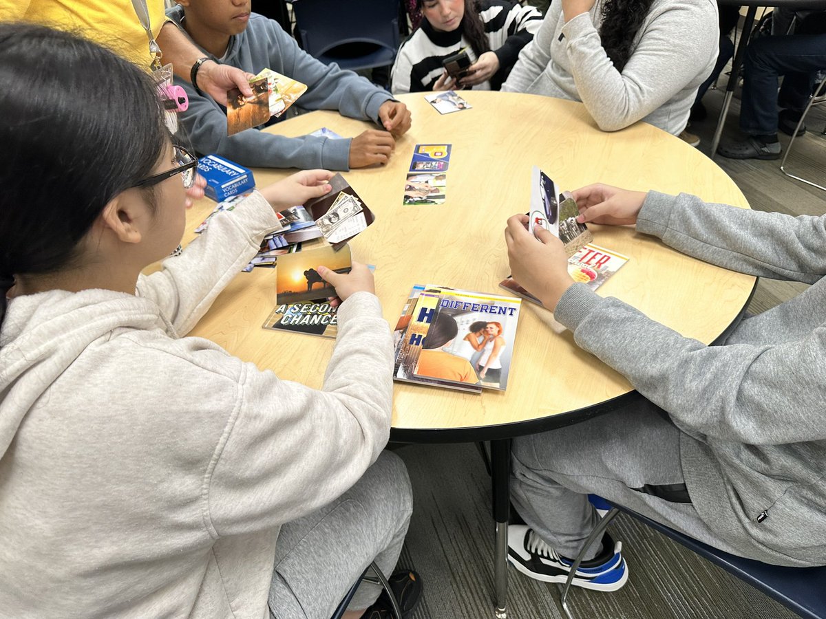 MrsD_MLIS's tweet photo. Love collaborating w/ the ELL dept, @SDLBACK, & @HandinPawAL. Our awesome English learners receiving even more support in the library w/the new collection built just for them plus sweet dog friends to read to. ALL students need access to great books! @ericfhines @TCSBoardofEd https://t.co/yNYkccGriq