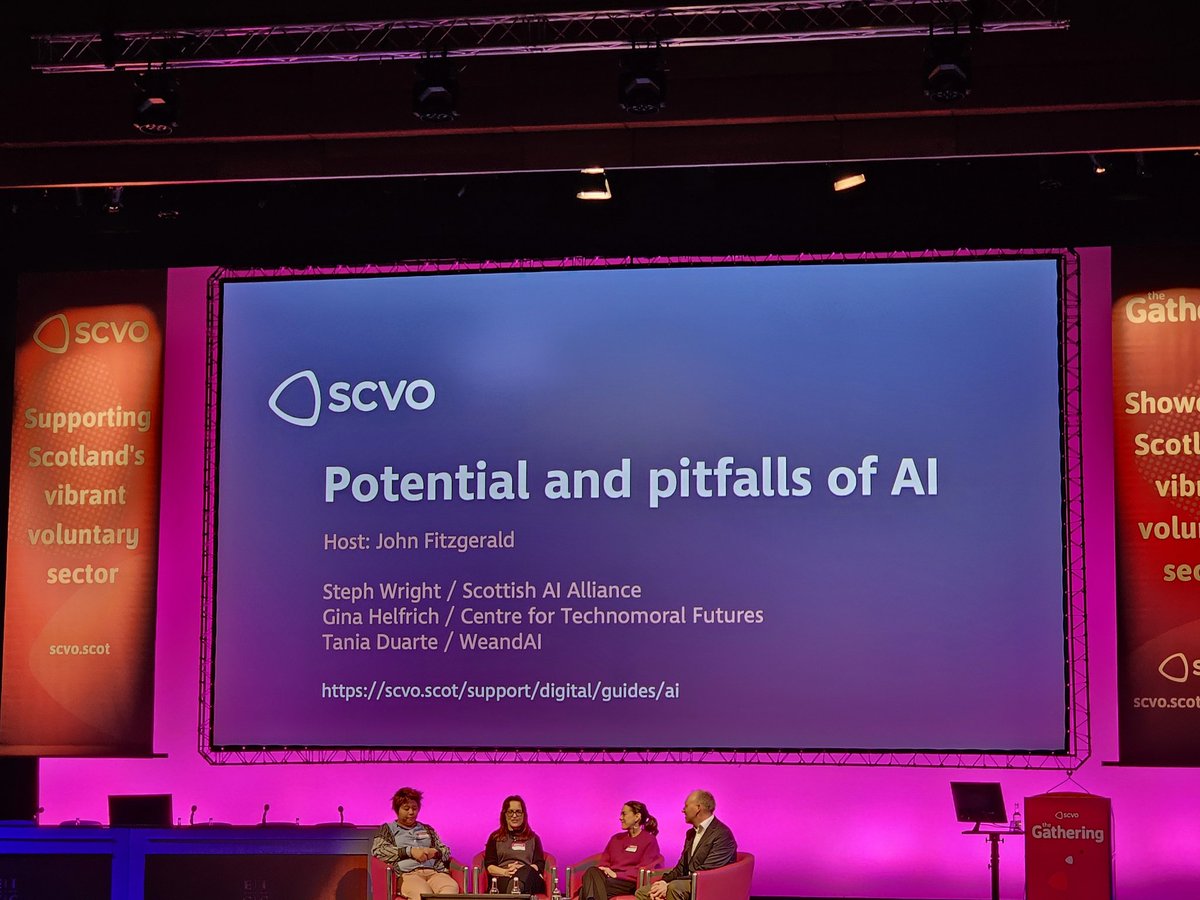 StephPreston0's tweet photo. AI literacy, critical thinking, social inclusion, and removing barriers. Great dialogue underway! #SCVOGathering https://t.co/YxipNqDY9g