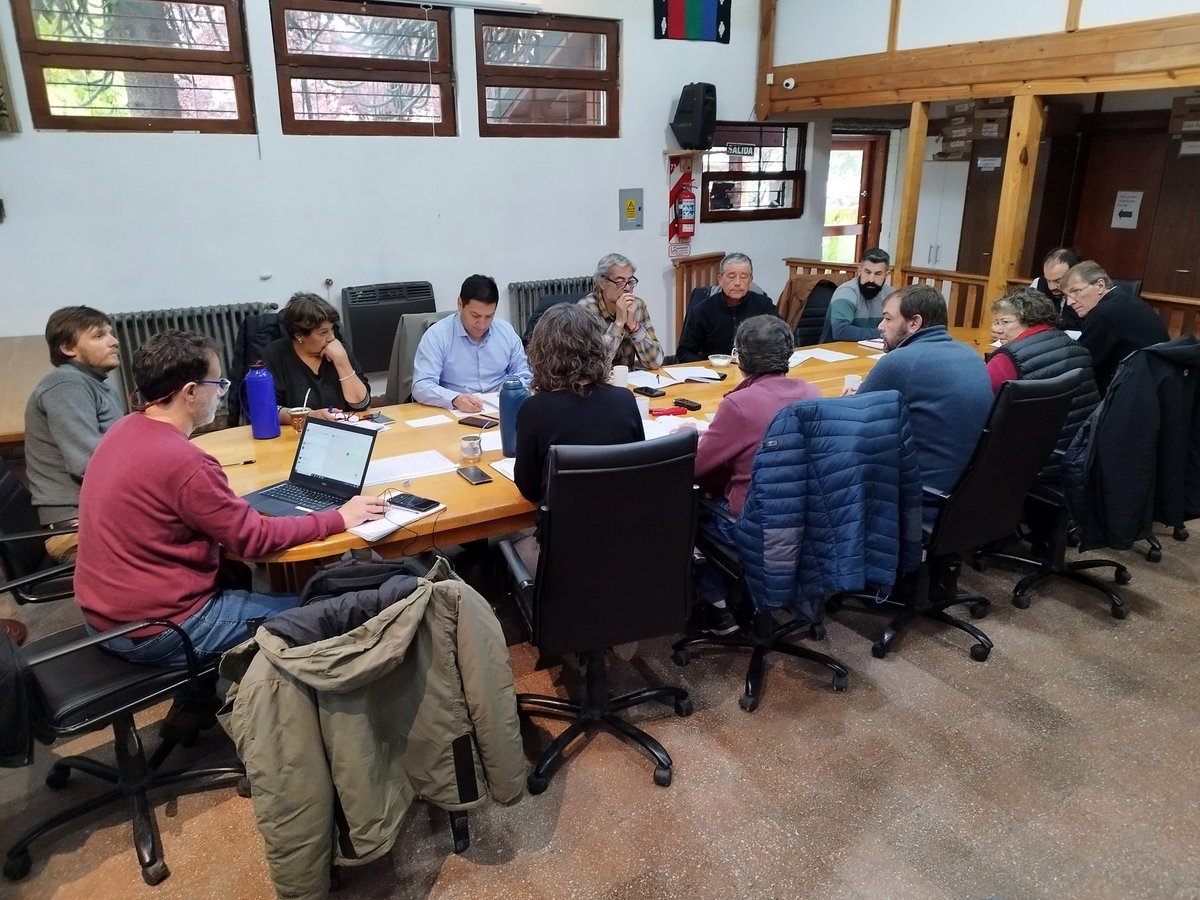 CDSMA's tweet image. La comisión de planeamiento reunida durante la jornada del martes, contó con la presencia de algunos de los concejales electos quienes se interiorizaron de la mecánica de trabajo y en particular de las temáticas que aborda esta comisión.