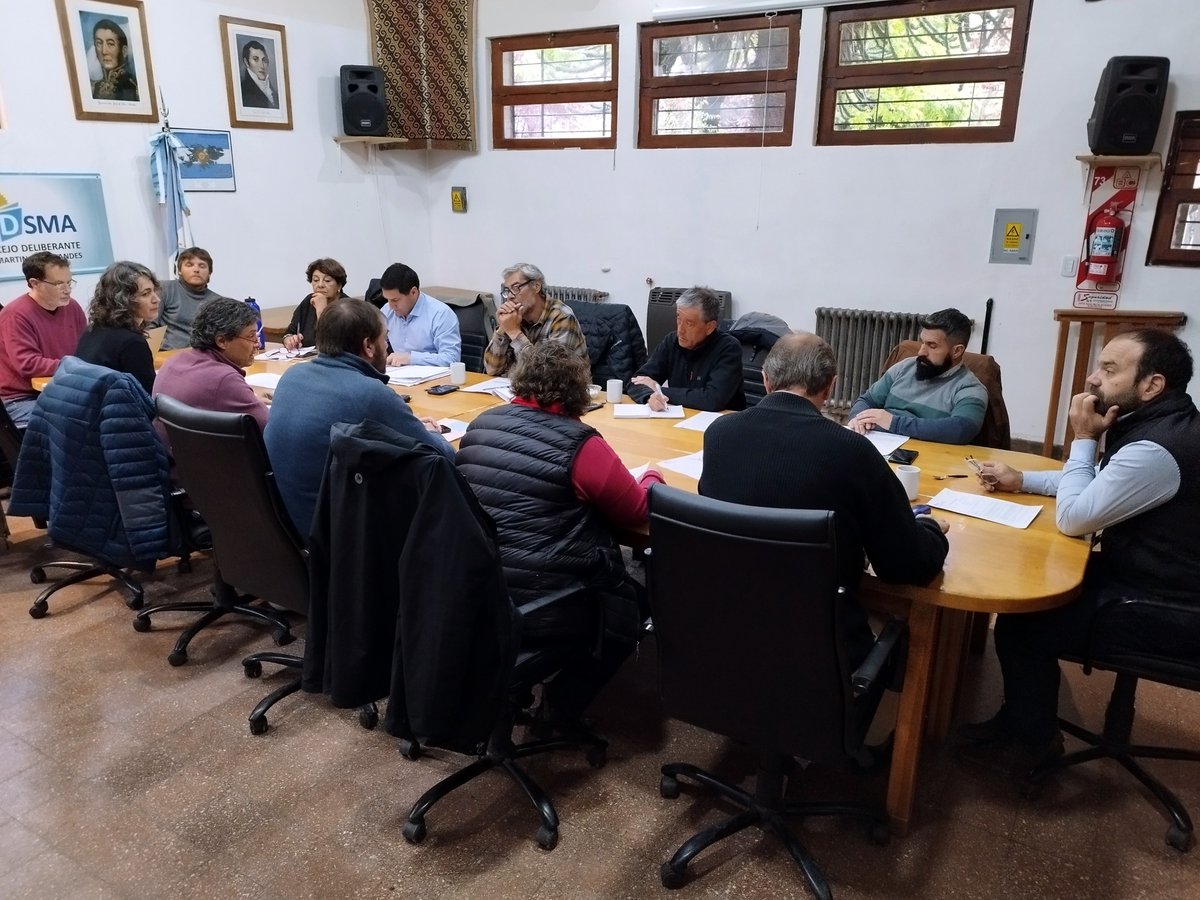 CDSMA's tweet image. La comisión de planeamiento reunida durante la jornada del martes, contó con la presencia de algunos de los concejales electos quienes se interiorizaron de la mecánica de trabajo y en particular de las temáticas que aborda esta comisión.