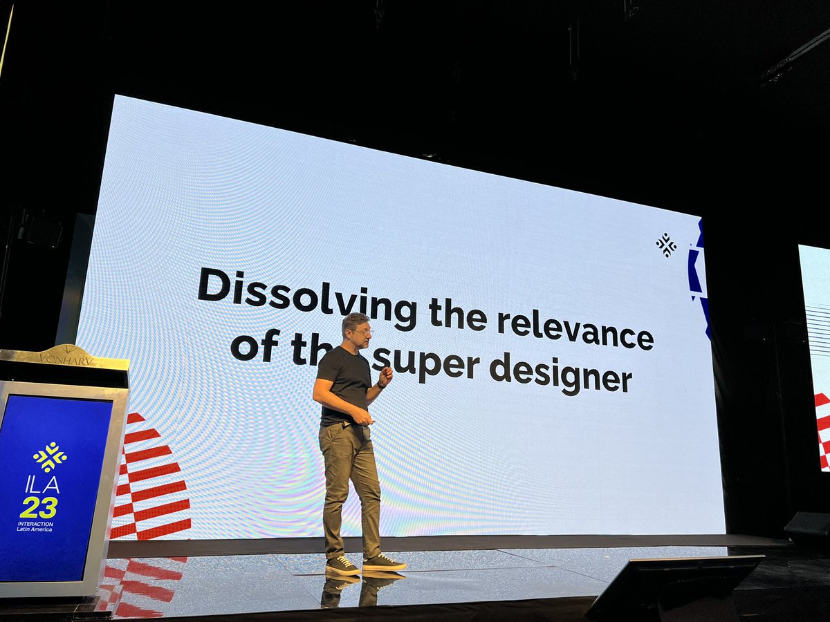 <a href="/andreigurgel/">Andrei Gurgel</a> nos habla en el #ila23 sobre nuestra responsabilidad como diseñadores. 

¿Tenemos un enfoque ético y filosófico para hablar de la diversidad?

¿Somos súper diseñadores? O realmente estamos enfatizando la participación…

<a href="/ilaconf/">ILA</a> <a href="/IxDA/">IxDA</a> <a href="/ixdalaplata/">ixdalaplata</a>