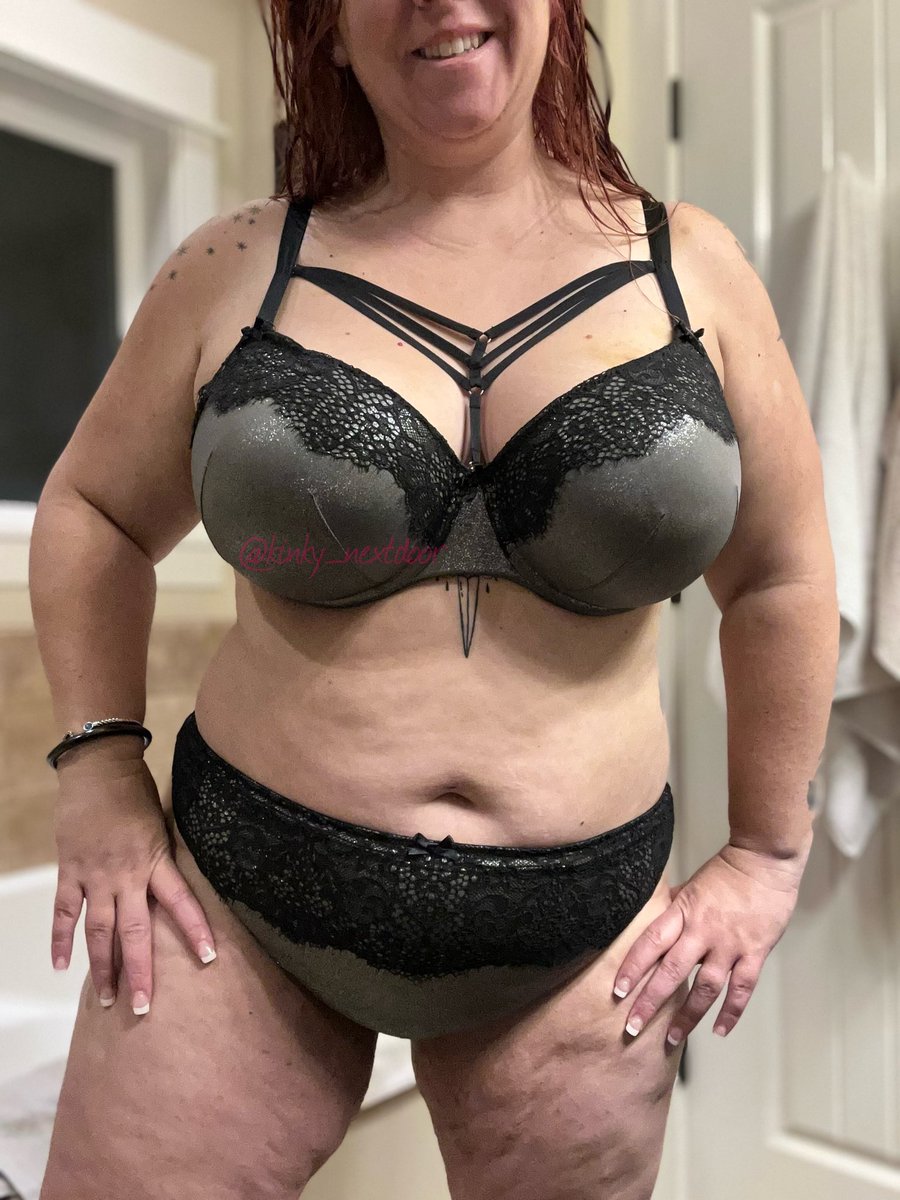 kinky_wife_nextdoor tweet media