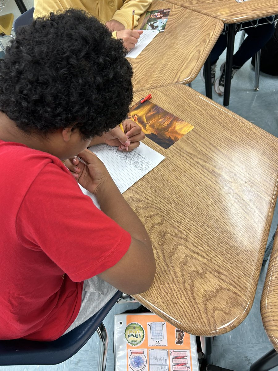 Ms_Guerra7's tweet image. Today… pretty amazed with some of our creative writing stories! 
#writebrain @deleon046 @salflores10