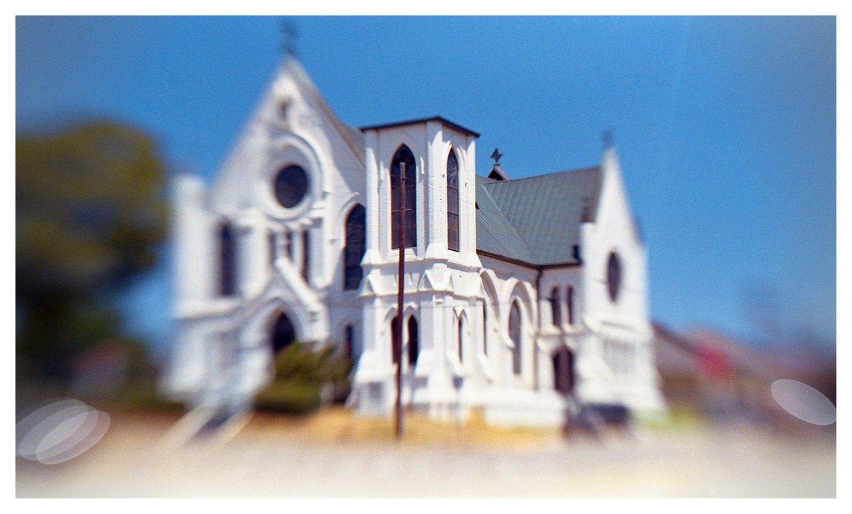 billyputteet's tweet photo. Sacred Heart ❤️❤️‍🔥
#lensbabay #shootfilm https://t.co/37j38495Iq