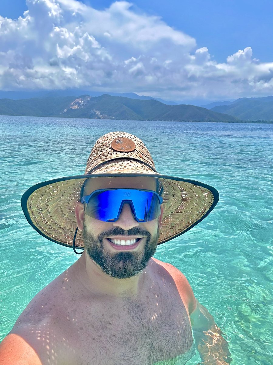 3berth's tweet image. Cita este “X” con una foto en gafas 😎