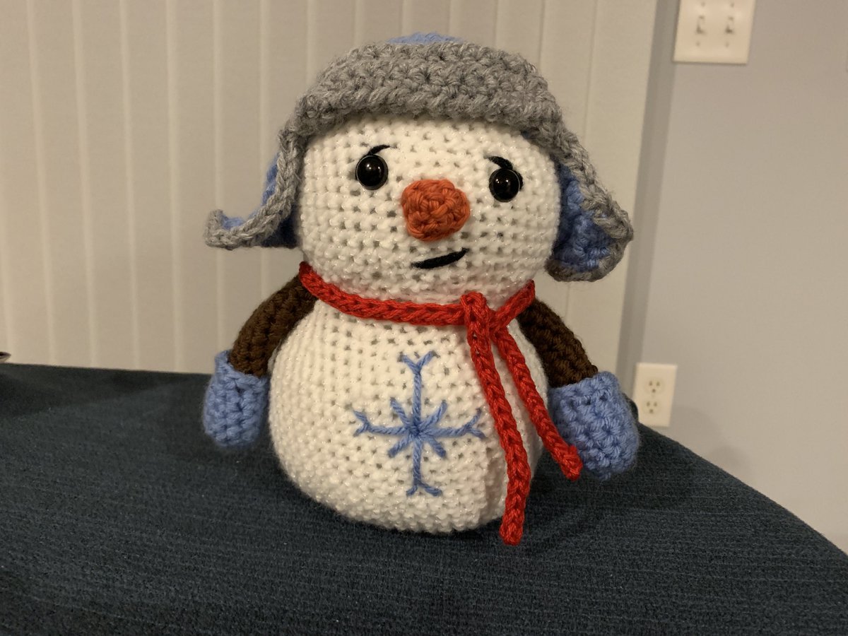 My latest creation— a snowman with my attitude toward winter😂😂 #crochet #winter #byhookandbybook #create